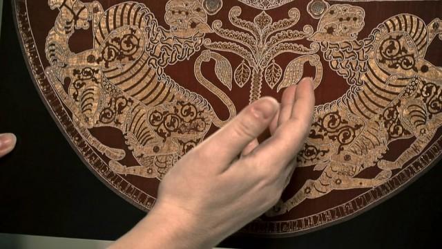 Le manteau de Roger II, les langages du pouvoir