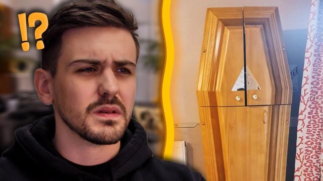 VOUS AVEZ VRAIMENT ÇA CHEZ VOUS ?!