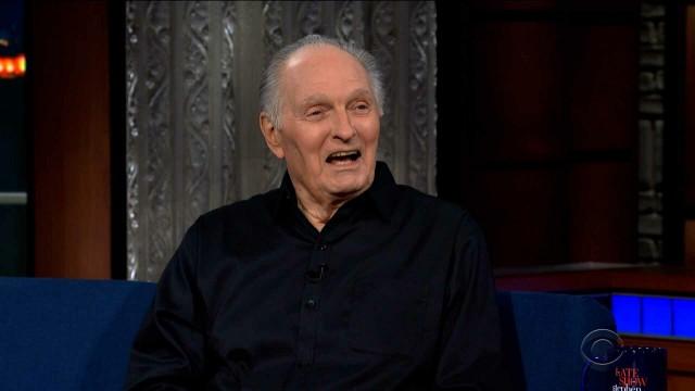 Alan Alda, Gabriel Iglesias