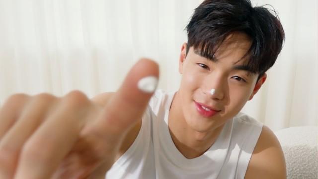 SHOWNU ROUND A'ROUND