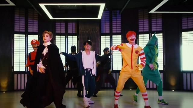 'Blind' (Halloween Ver.)