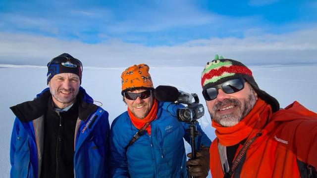 Med hundespann på isfiske, del 2