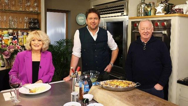 Karen Gibson, Les Dennis, Sherrie Hewson, Dipna Anand, James Cochran