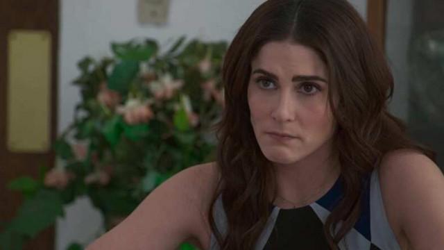 No me voy de mi país