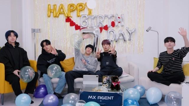 Happy MONSTA X Day ♡