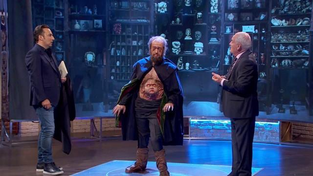 El hombre con capa y cara viviente en el vientre – La hoguera de los libros espiritistas – Urgencias: entre la vida y la muerte – Los leones de la Metro Goldwyn Mayer