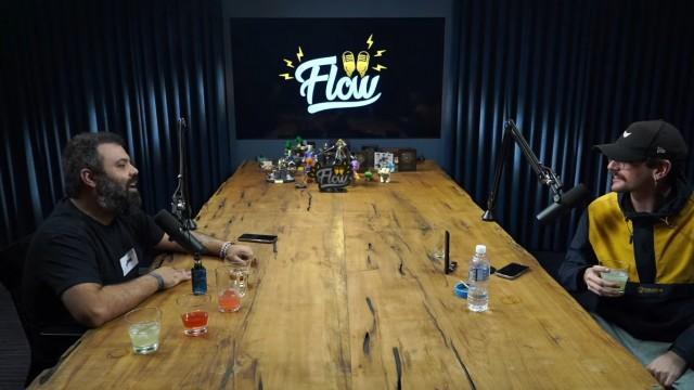 Extra Flow #06 - EXPERIMENTANDO AS BEBIDAS DO BAR