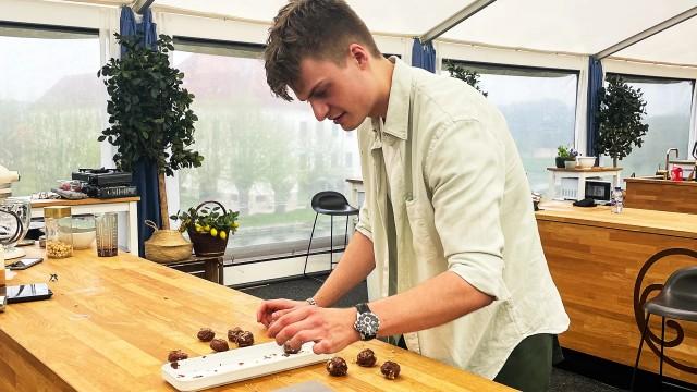 Fool the senses - and the judges - with the baked goods