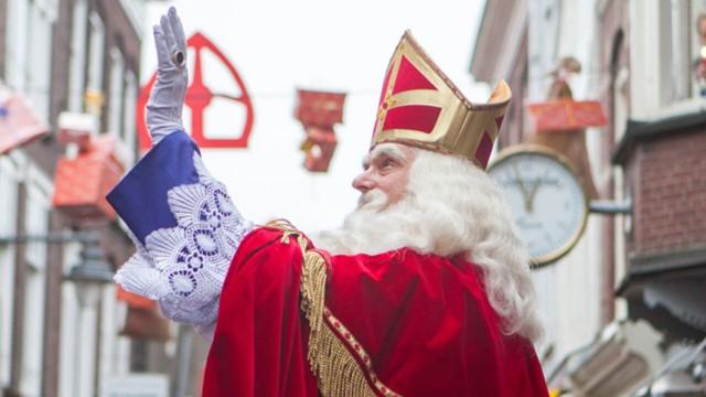 De Intocht van Sinterklaas 2001