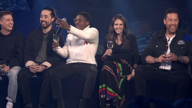 La dernière célébrité évincée de Big Brother Célébrités Korine Côté, P-A Méthot, Marthe Laverdière, Ève Côté et des gagnants du Gala Les Olivier