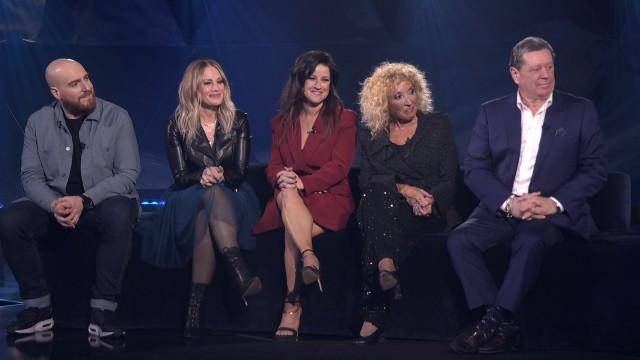 Rafaël et Katherine Harvey-Pinard, Phil Roy, Marie-Élaine Thibert, Marie Michèle Desrosiers et Annie Blanchard