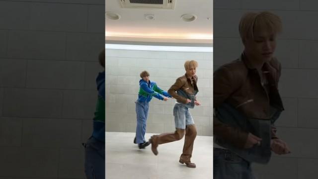 멋대로 걸어 내 뜻대로 | #Shorts #KAI #Leon #RoverChallenge