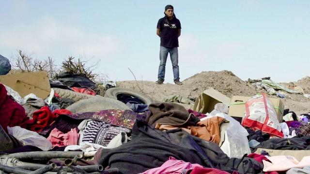 Fast Fashion in the Desert - Clothes Dumping in the Atacama