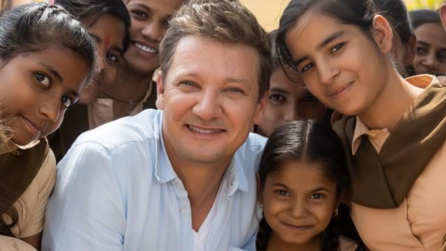 India: Building a Mobile Water Treatment Center (ft. Anil Kapoor)