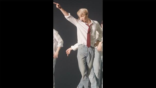 [#KAI Cam] 'LOVE ME RIGHT' | EXO @2023 EXO FANMEETING "EXO’ CLOCK"