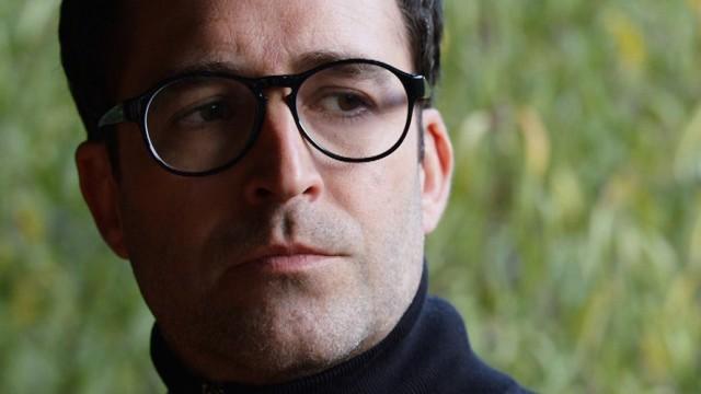 Juanjo está a punto de destruir a su otra familia