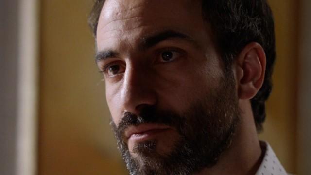 Chico Olmedo le revela a Maca el duro trato que recibió de su padre