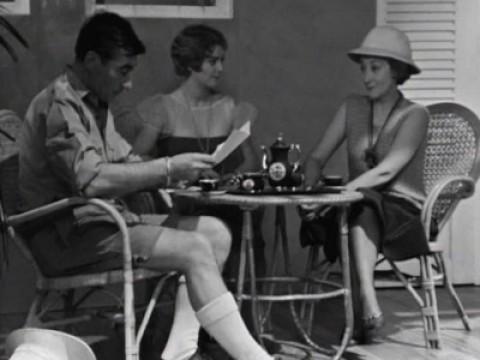 Ik zag daar een poepeke heel sarmant