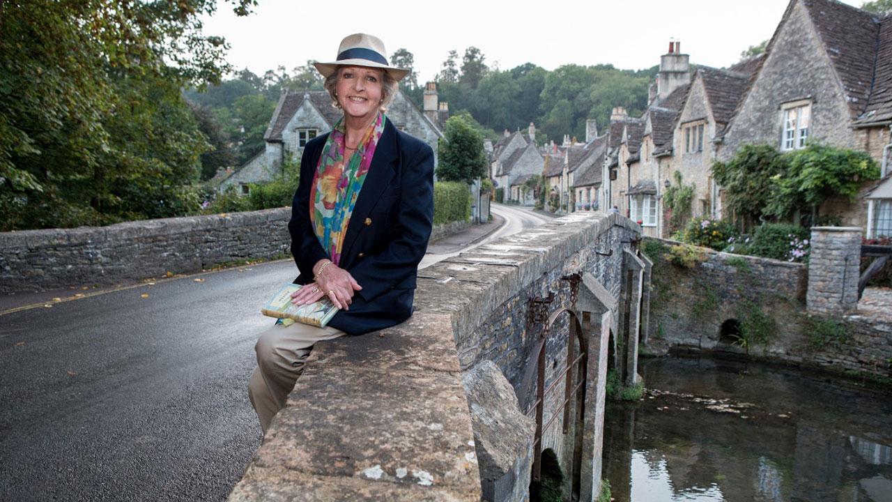 Penelope Keith's Hidden Villages