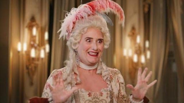 Madre è minacciata dalla Spectre