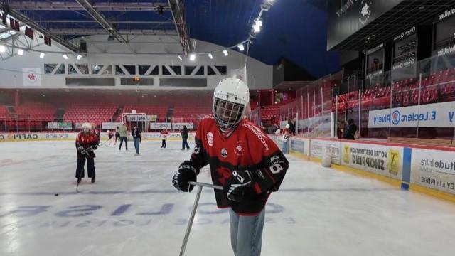 Hockey sur glace pour les élèves !