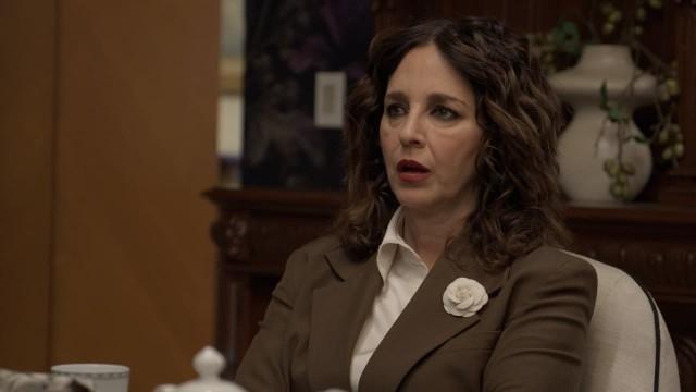 Sus historias no coinciden