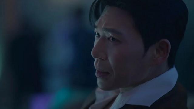 The beginning of a game of deception and deception