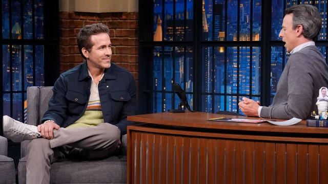 Ryan Reynolds, Emilia Jones