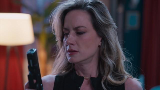 Durmiendo con el enemigo