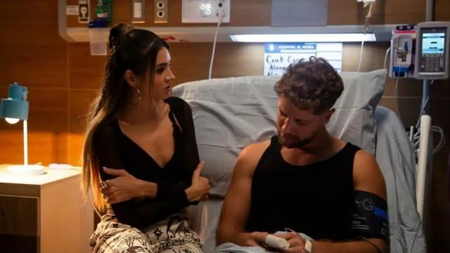 Hieren a Erik y le dicen a Charly que hay un infiltrado en Soul & Bass