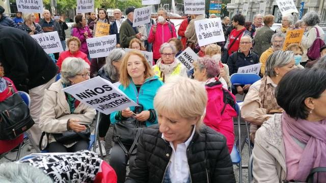 Bebés robados, la Iglesia católica y Franco