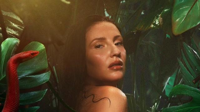 BEZ MASKI - Dominika Serowska
