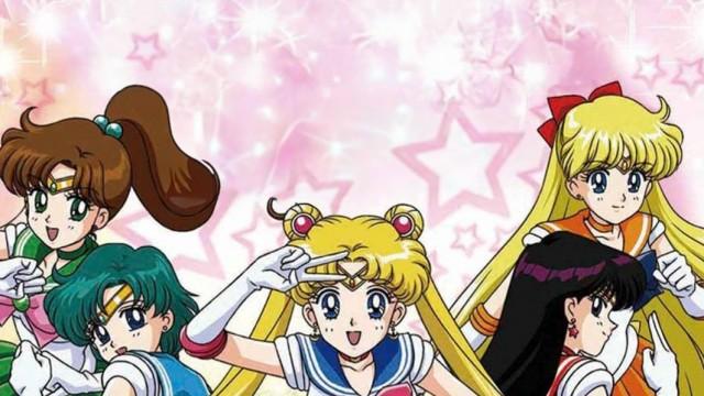 Sailor Moon: La Luna Splende