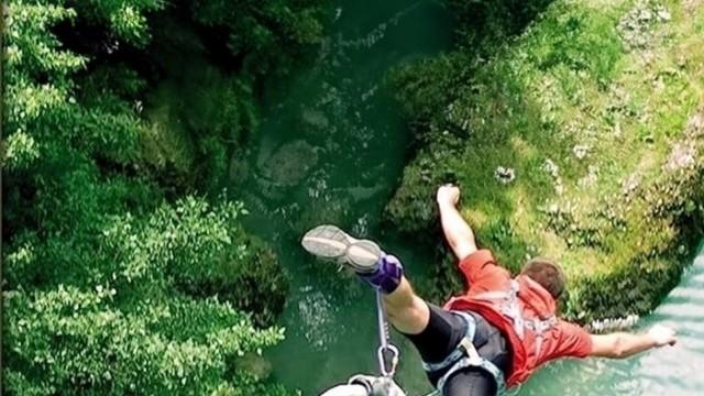 Bungee Jumping Simulator
