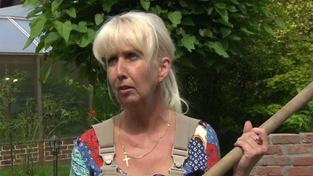 Michael & Silvia / Terrasse - Ralf & seine Freunde / Rotunde - Patrick & Erwin / Terrasse